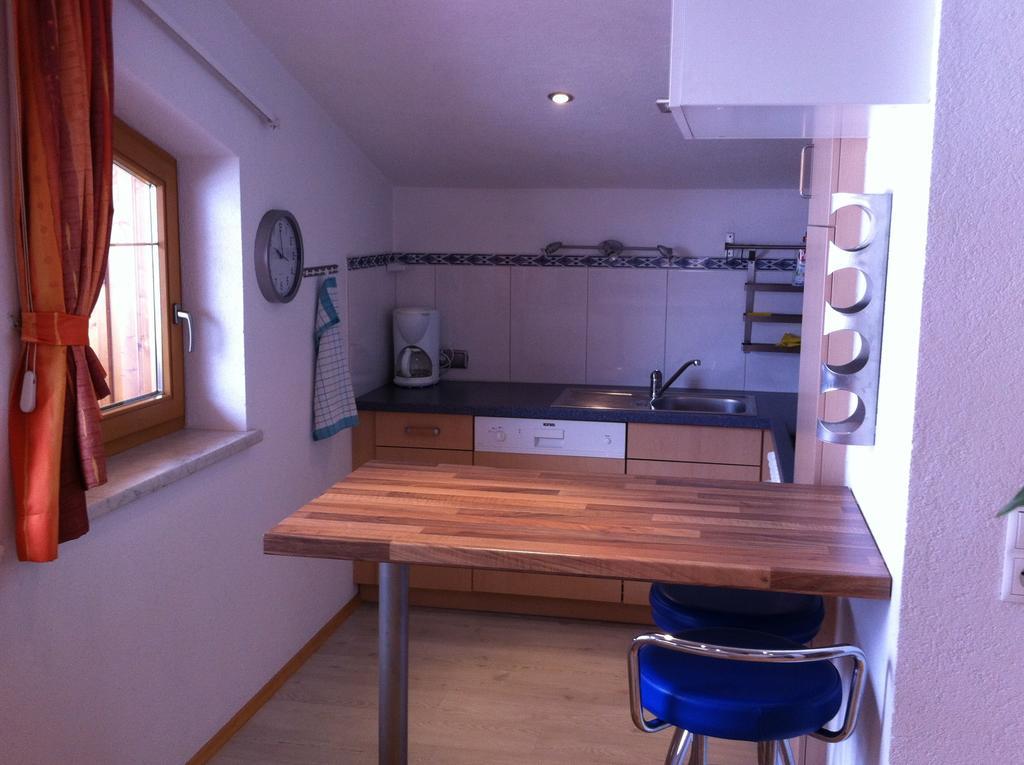 Apartmán Haus Schiestl Zell am Ziller Pokoj fotografie